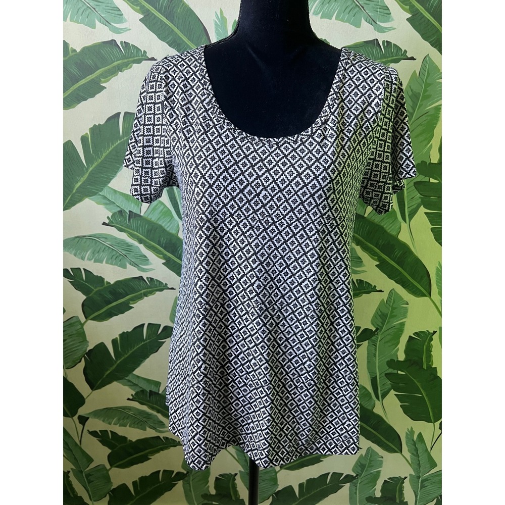 LuLaRoe Classic T Short Sleeve Top Women Small Black White